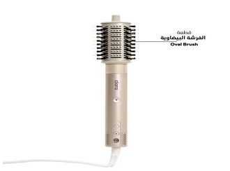 Oval brush: to smooth hair and add volume