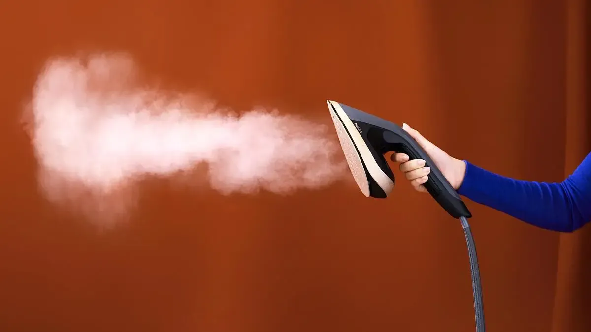 Dual heat technology with better performance vs steam iron