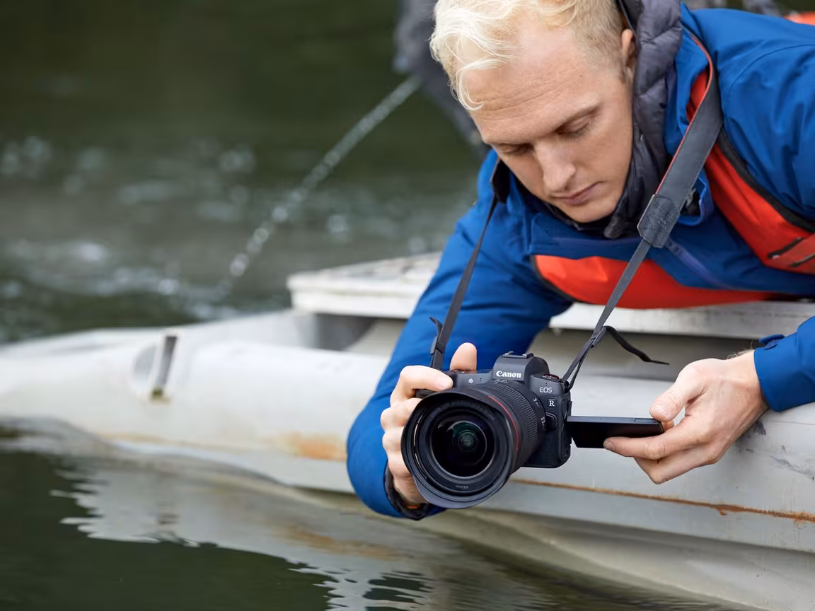 Fast and wide – the ultimate ultra-wide zoom for professionals